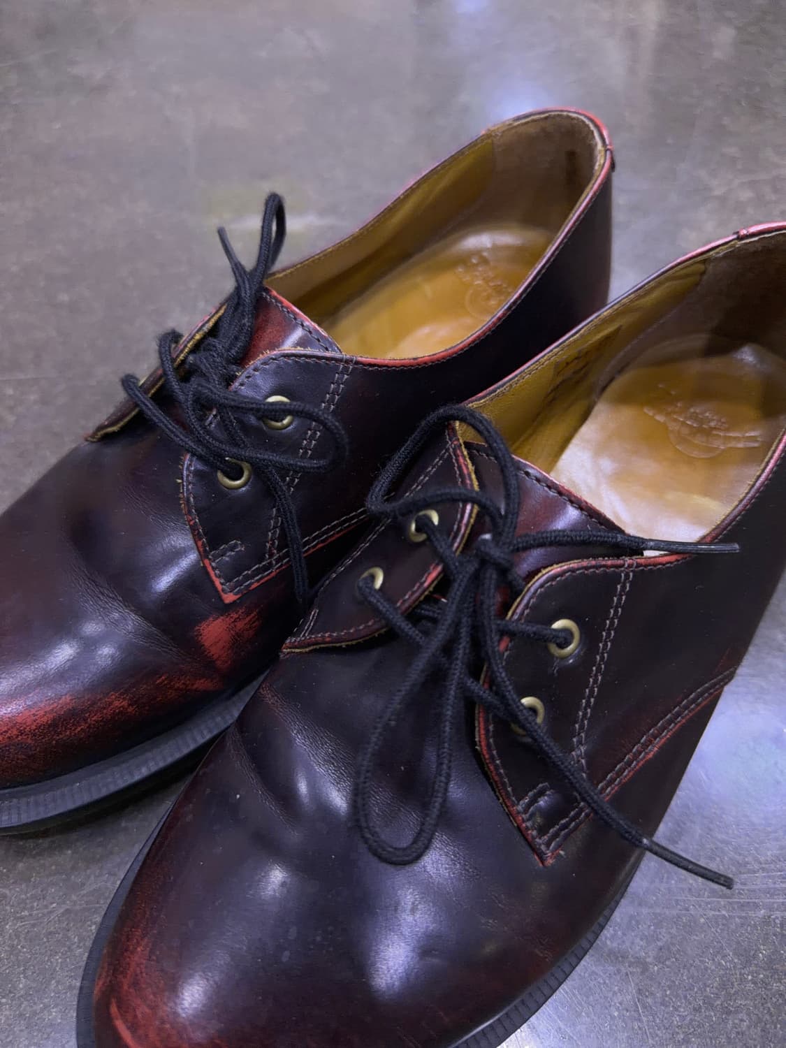 닥터마틴 브룩 슈즈 구두 버건디 체리 레드 240 상품이미지4