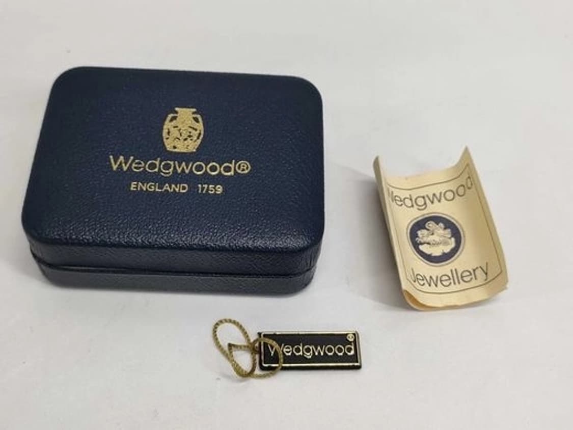 [예약] 웨지우드 타이핀 & 커프스 세트 상품이미지6