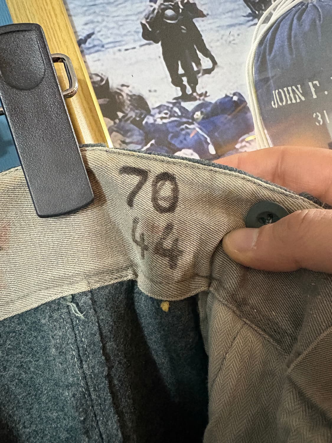 50-60’s Swiss army side line Wool Pant. 상품이미지5