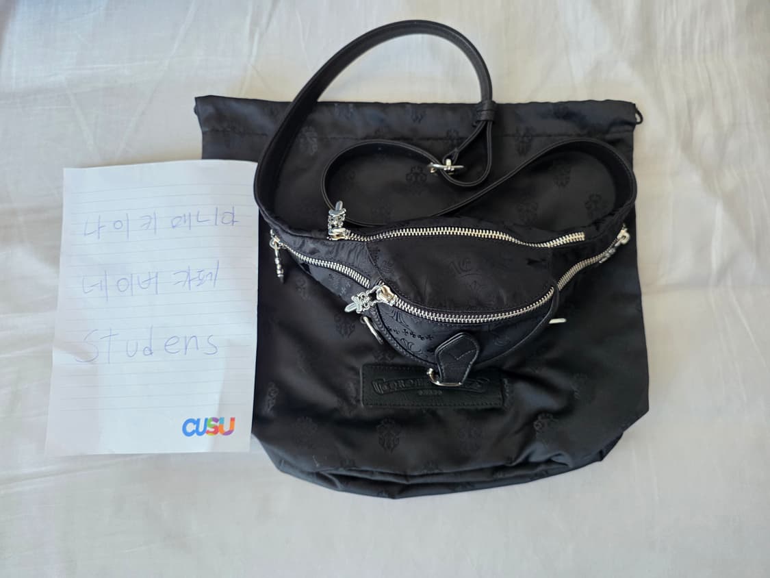 [FREE] 크롬하츠 미니 스냇팩 멀티모티프 나일론 블랙 힙색 슬링백 상품이미지2