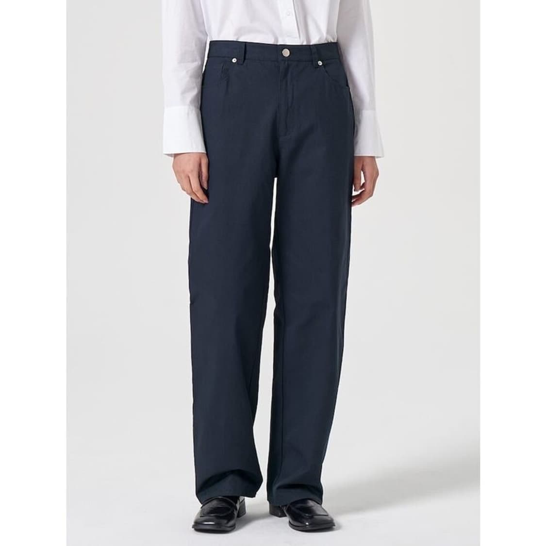 에잇세컨즈 네이비 스트레이트 팬츠 067 사이즈 상품이미지1