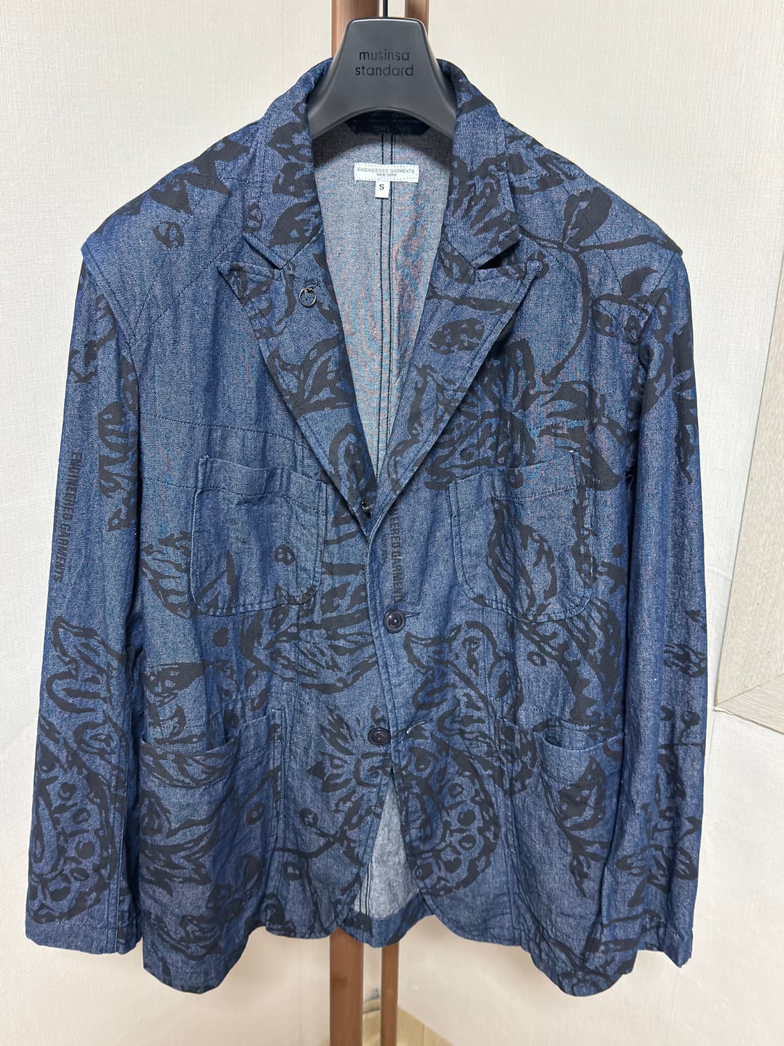 엔지니어드 가먼츠 베드포드: 플로랄 데님 / S 상품이미지1