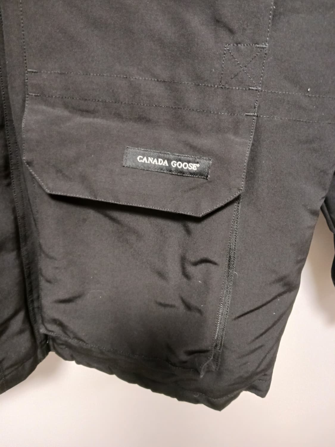 캐나다구스 익스페디션 파카 블랙 상품이미지3