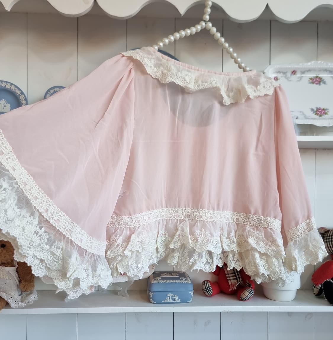 리즈리사케이프 블라우스 상품이미지8