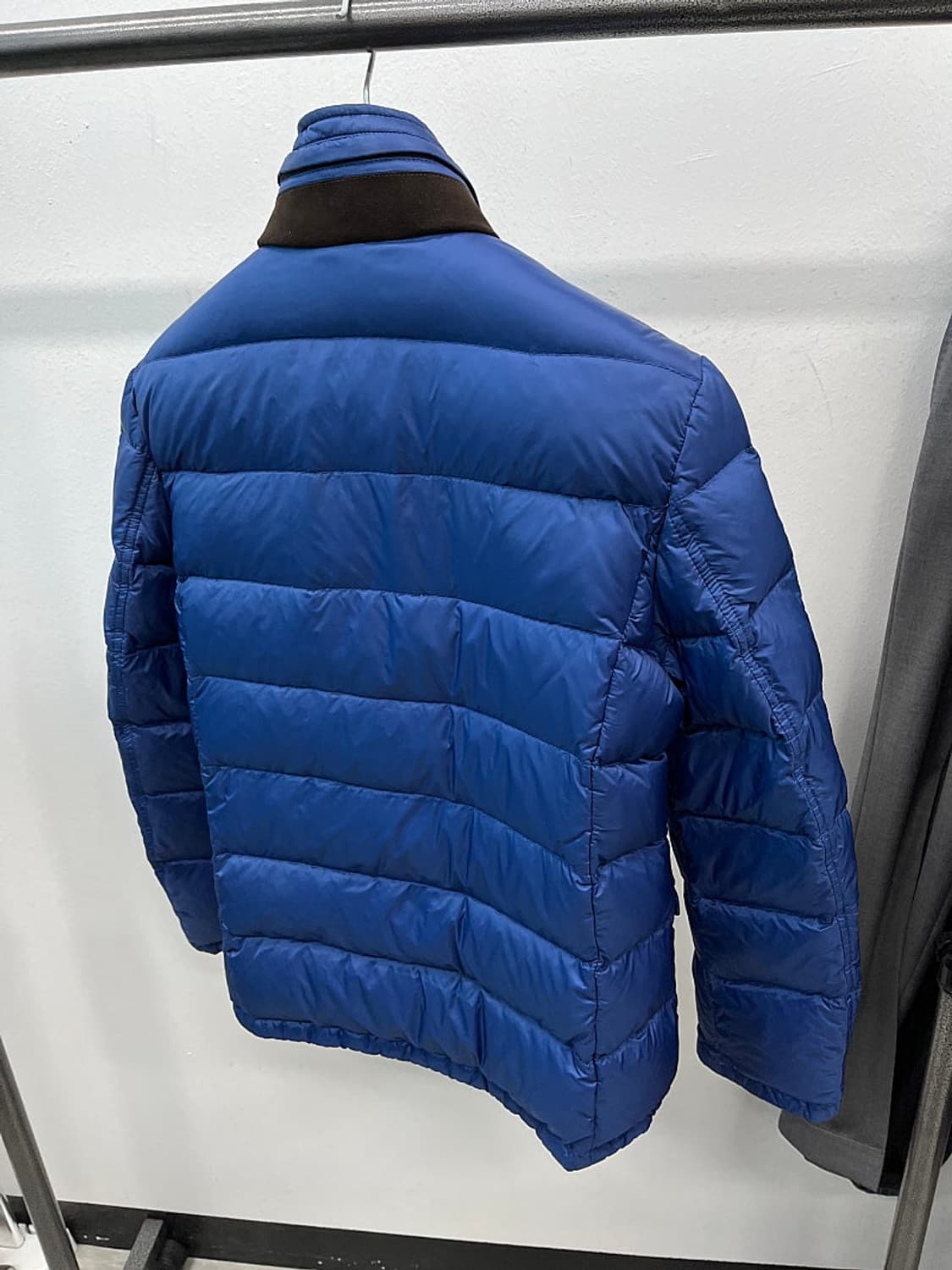 100) 벨그라비아 이태리 다운패딩  상품이미지6