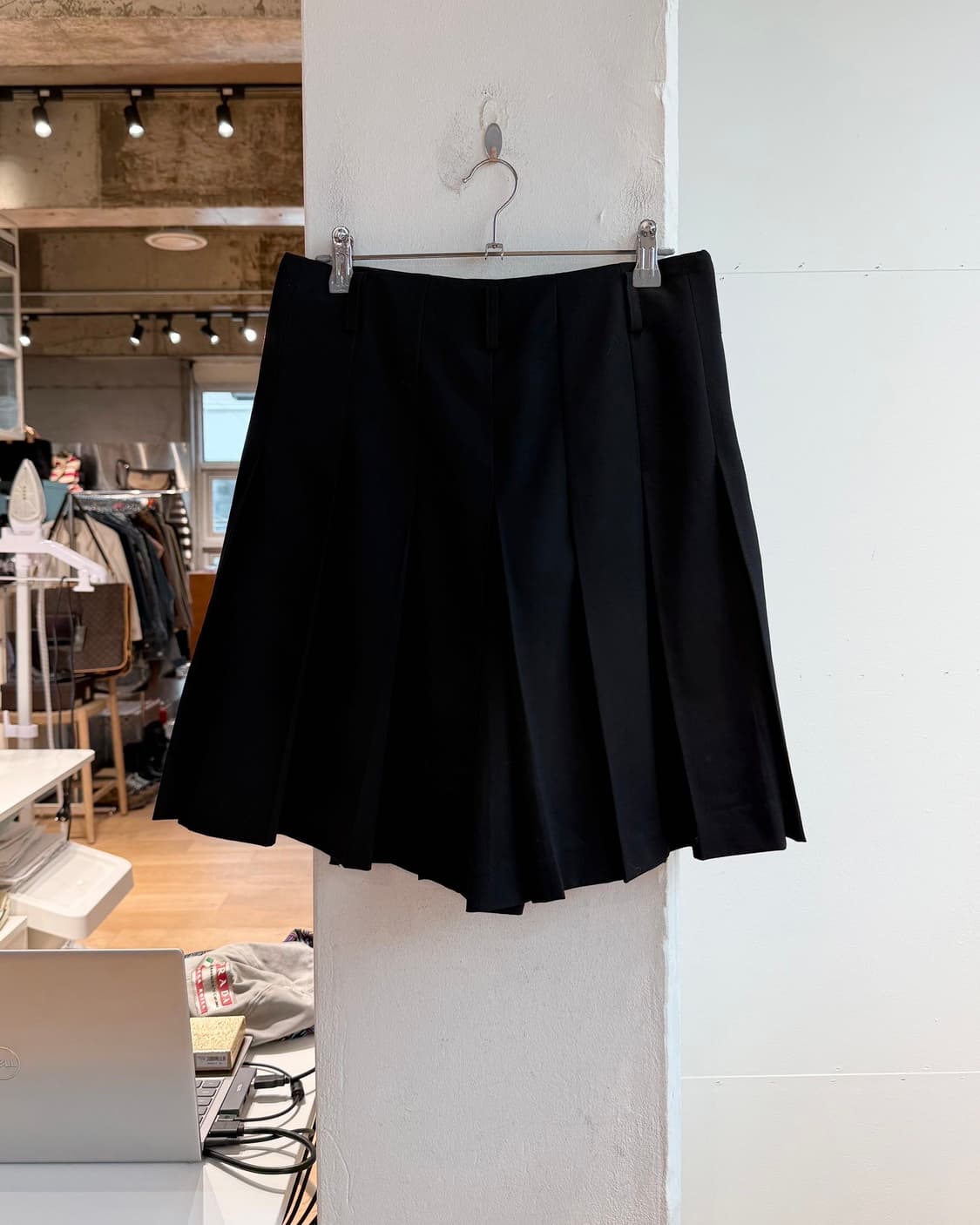 꼼데가르송 블랙 플리츠 스커트 팬츠  상품이미지2