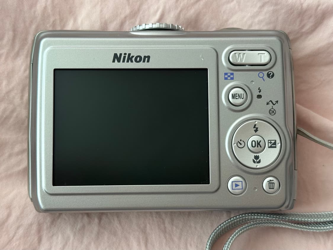 (미품) nikon coolpix 니콘 쿨픽스 p4 디카 상품이미지3
