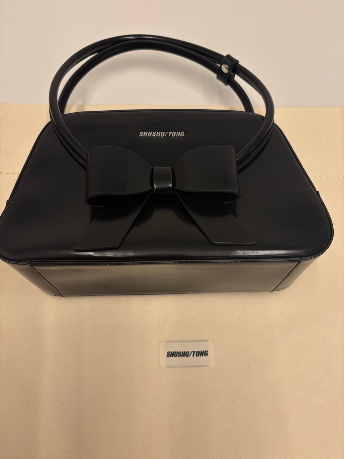 슈슈통 새상품 보우 백 상품이미지1