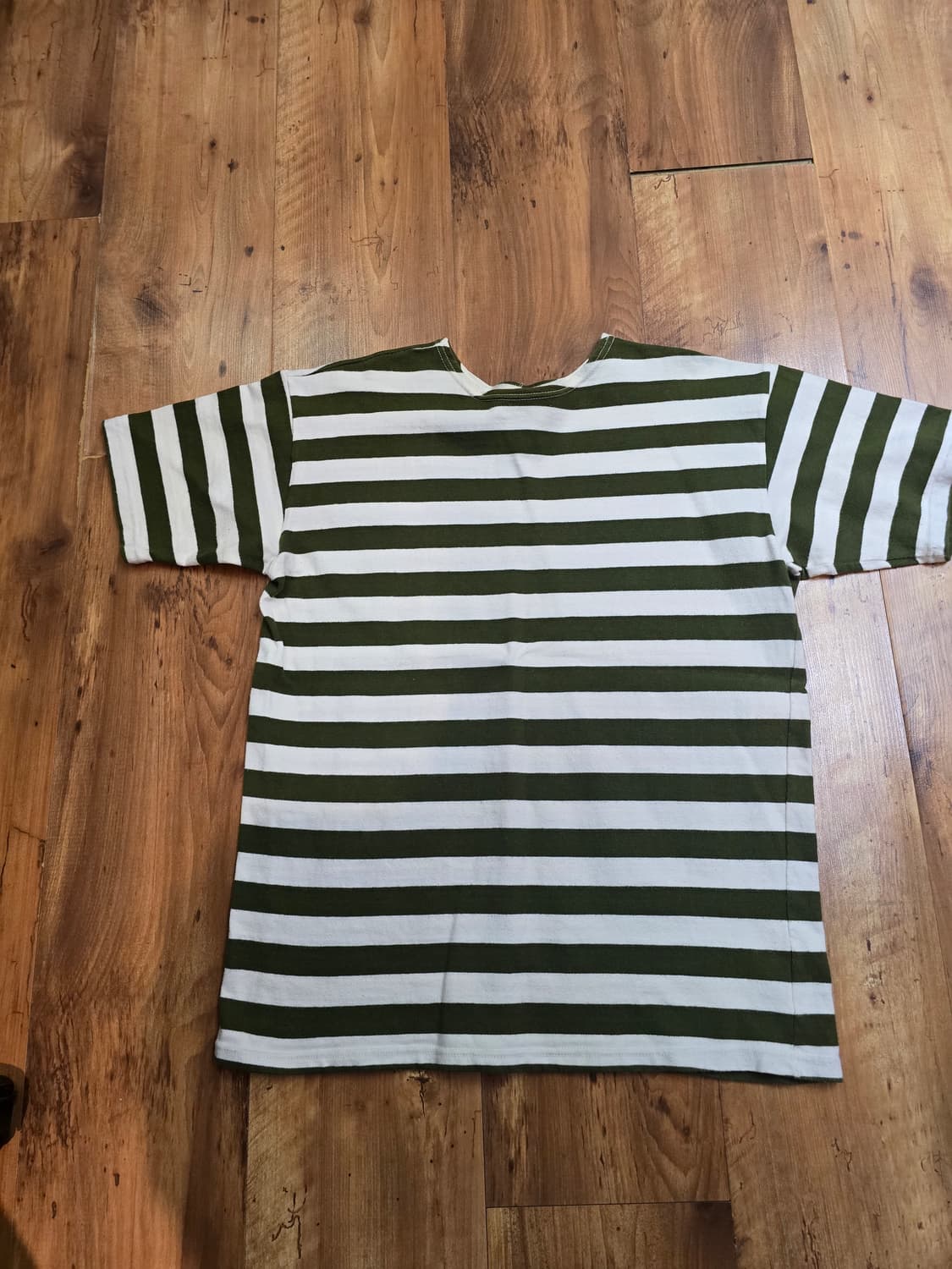 웨어하우스  반팔 면티 판매합니다 상품이미지3