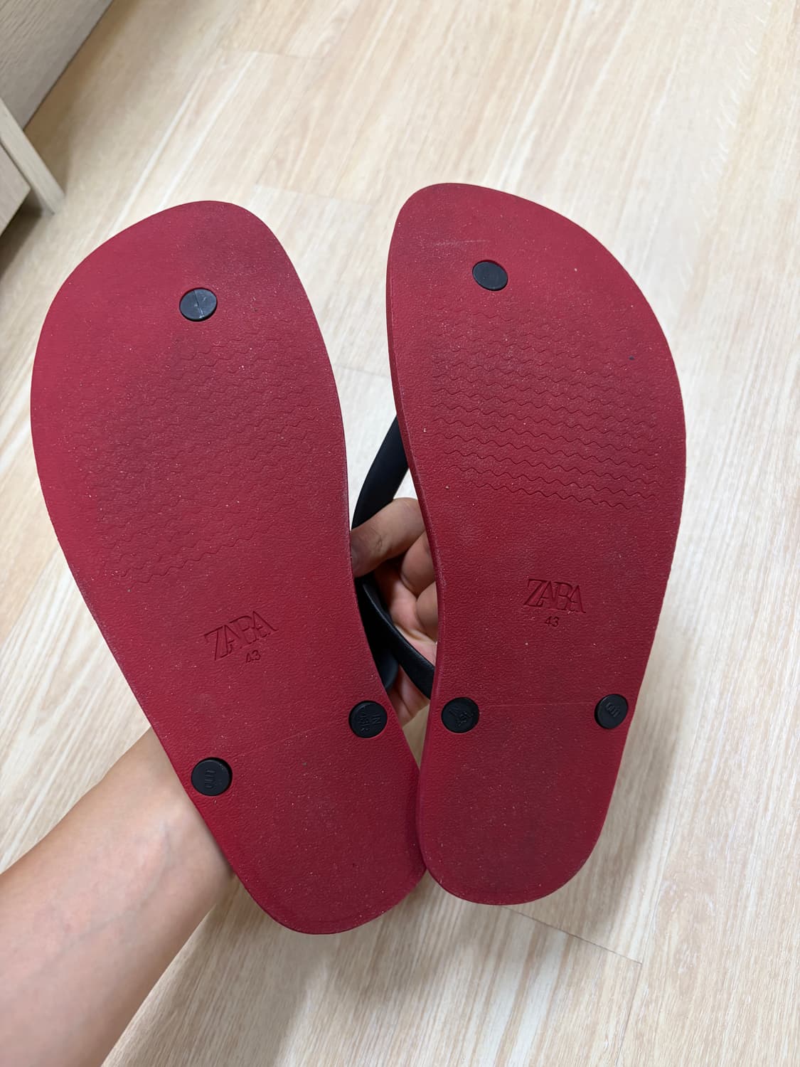 자라 아론레빈 더로우 쪼리 상품이미지3