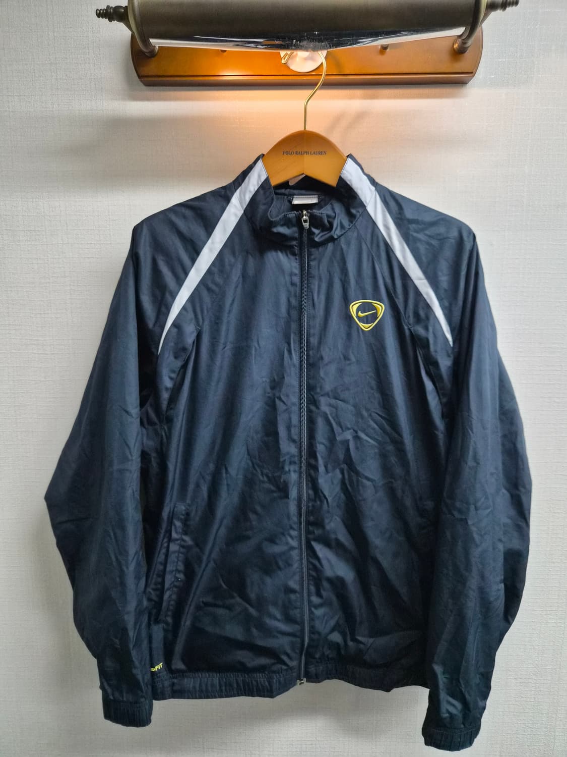 L/100) 나이키 tiempo 바람막이 팝니다 상품이미지1