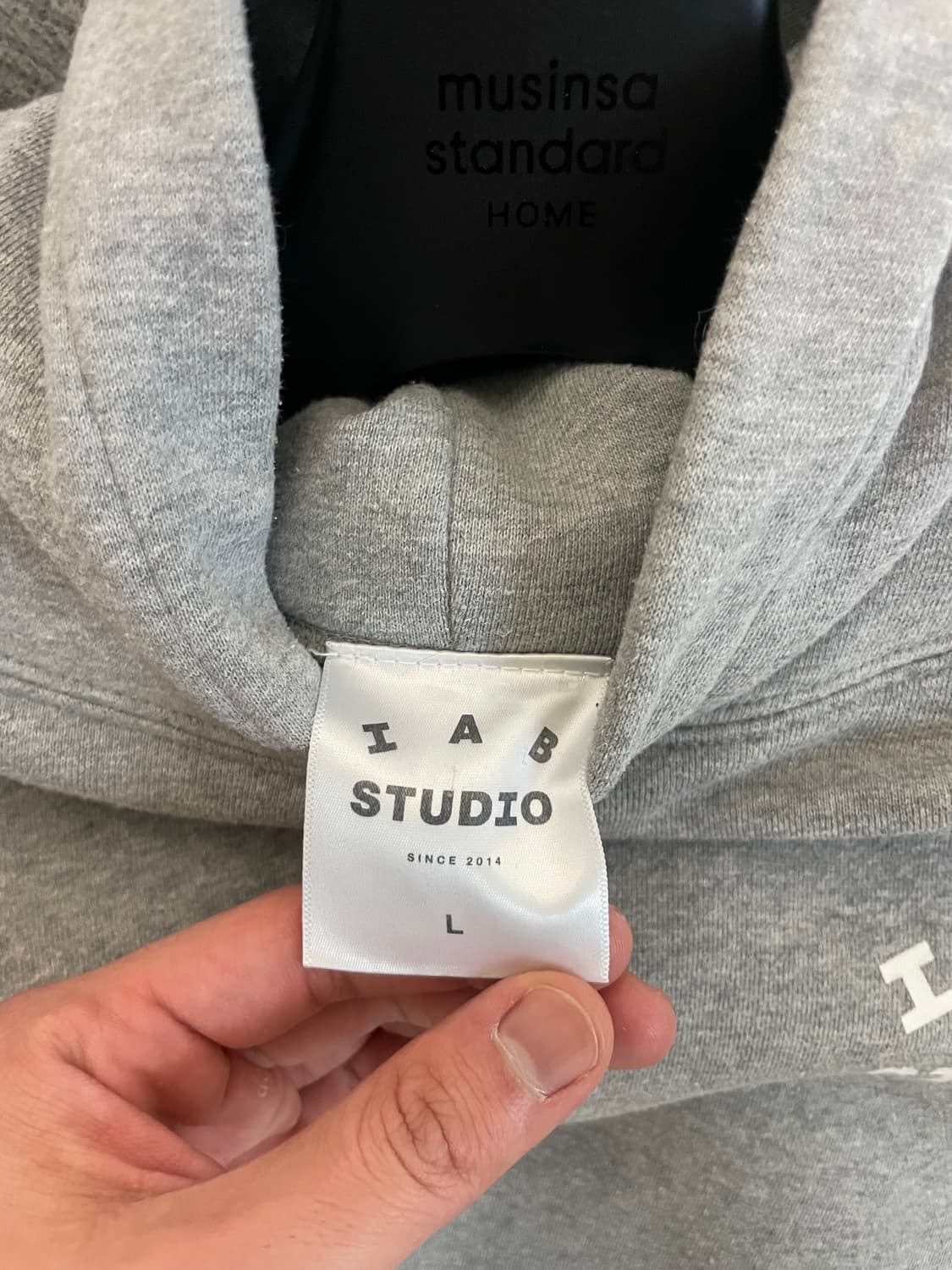 아이앱스튜디오 IAB STUDIO 회색 후드티 라지 상품이미지5