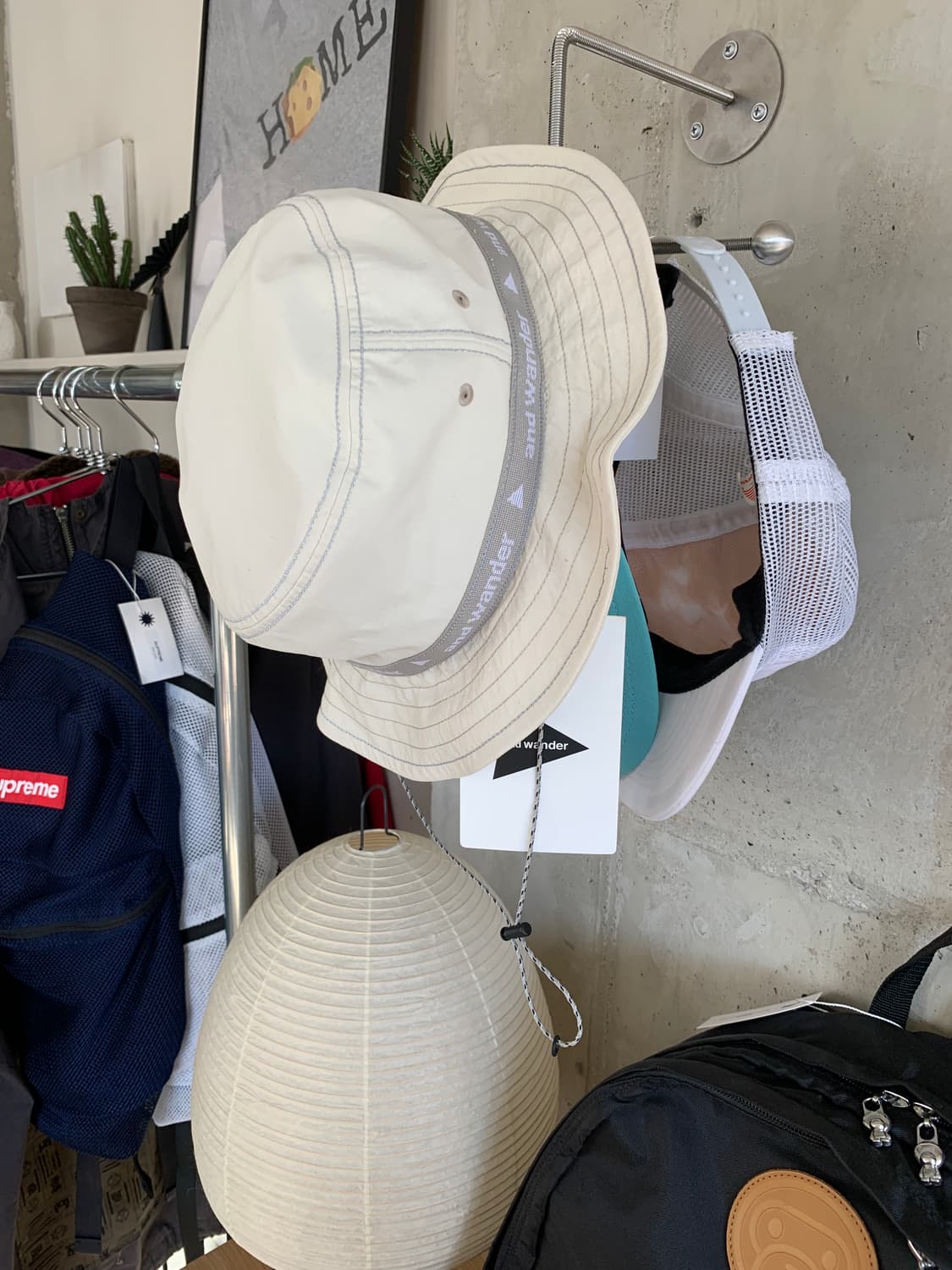 And wander 앤드원더 버킷햇 상품이미지1