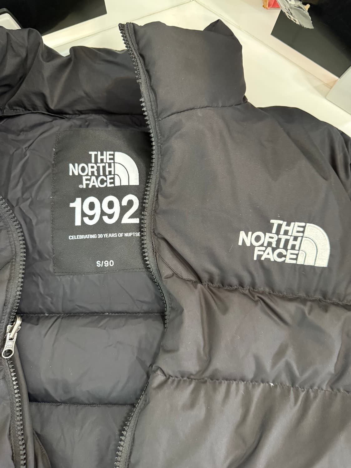 노스페이스 눕시 1992 구스다운 패딩 
사이즈 S/90  상품이미지3