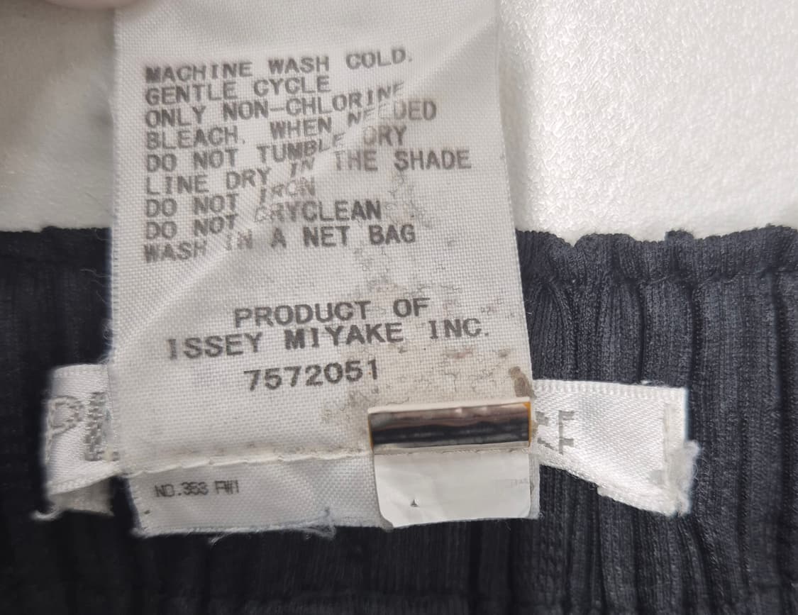 플리츠플리즈  주름 바지 블랙 (정품) 상품이미지5