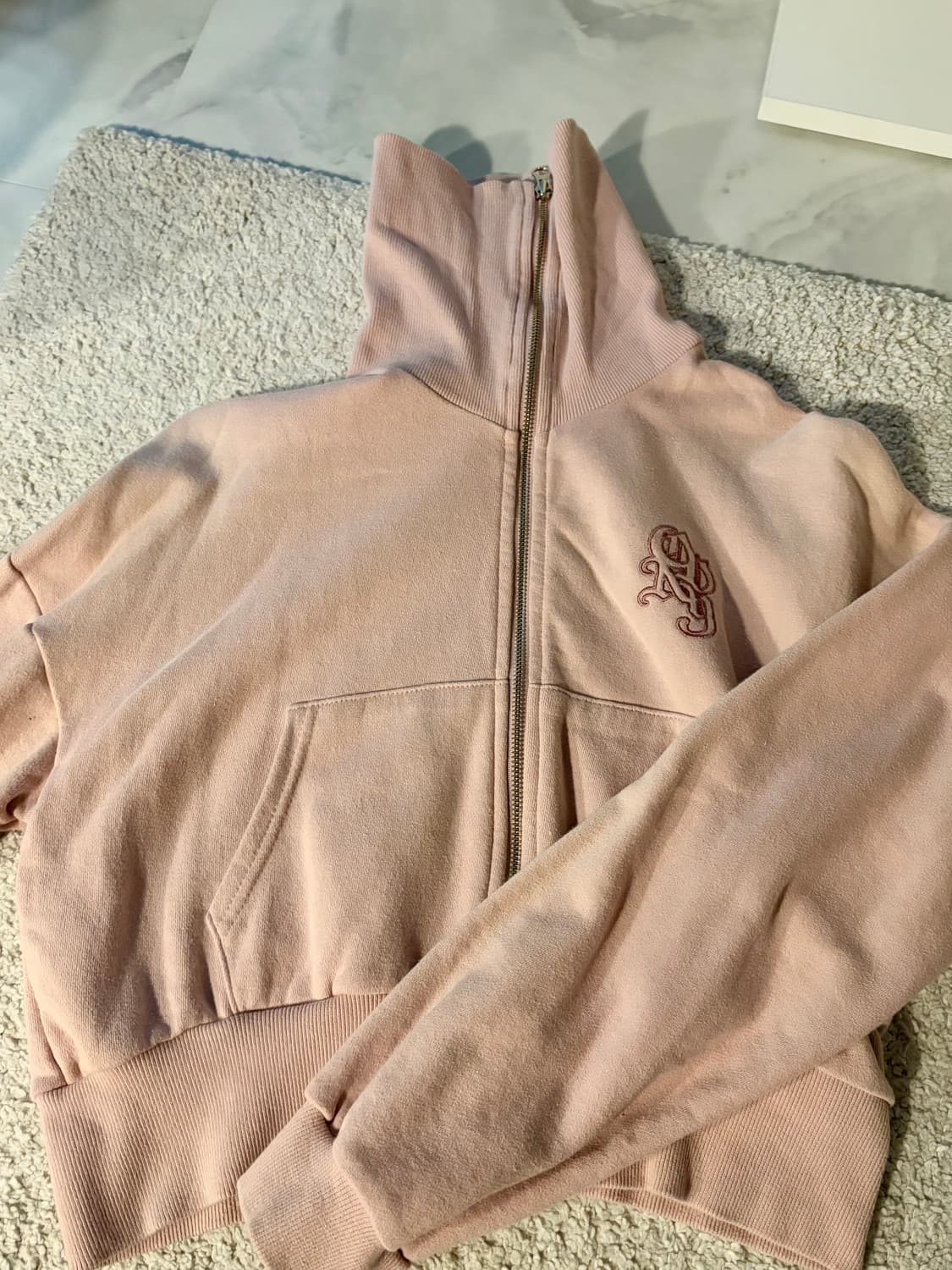 오디너리 홀리데이 핑크 크롭 후드집업 상품이미지2