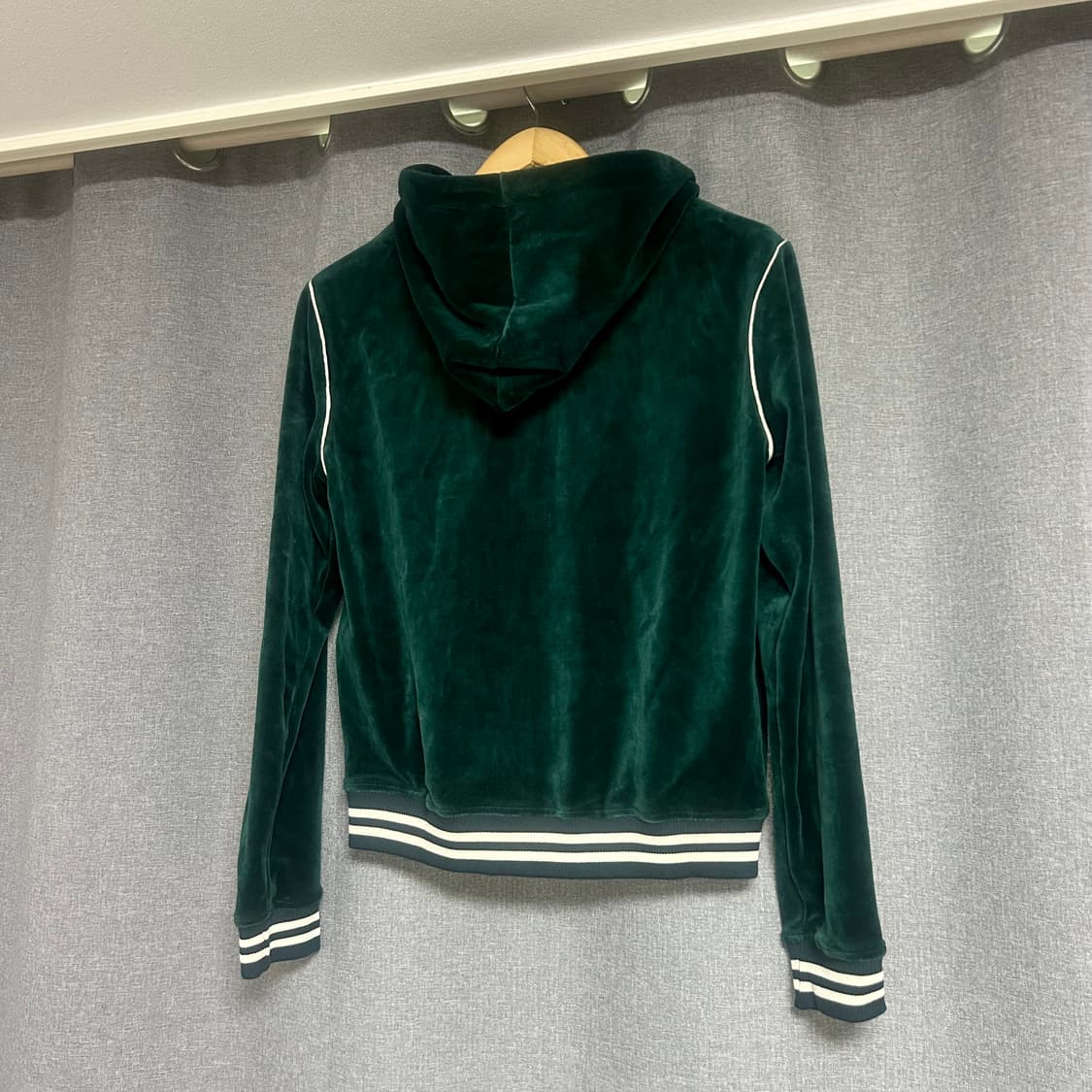 캐리오버 벨루어 후드집업 (새상품) 상품이미지2