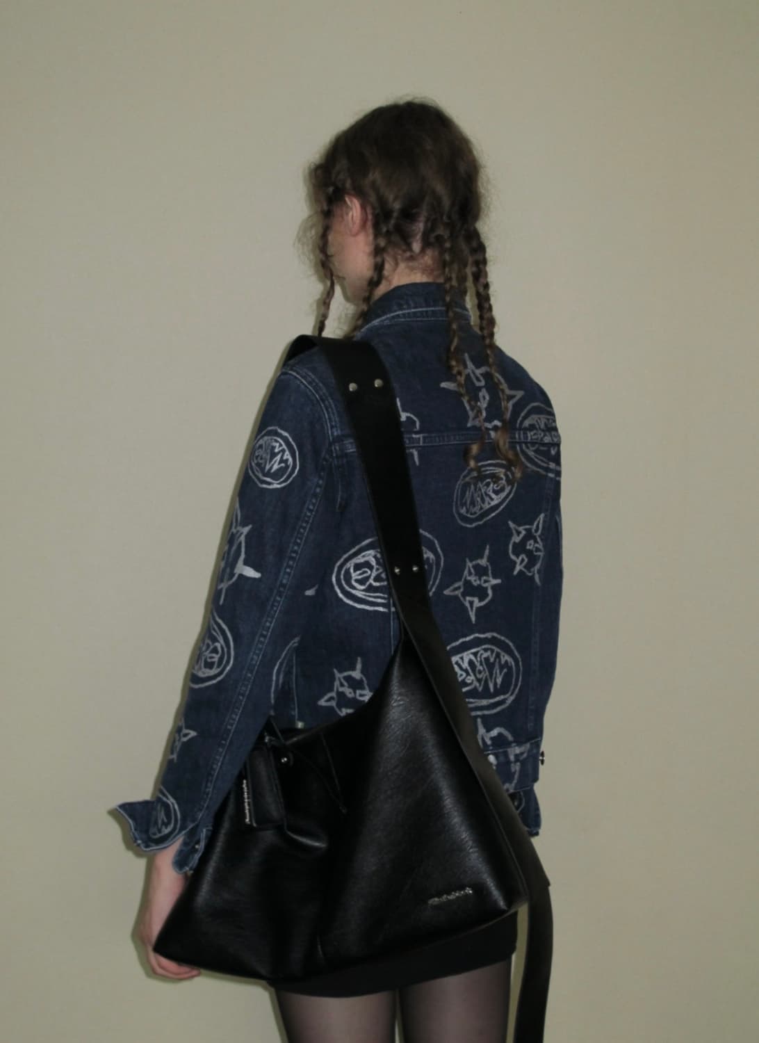 (필인더블랭크 X 다샤) D wide strap bag (black) 상품이미지5