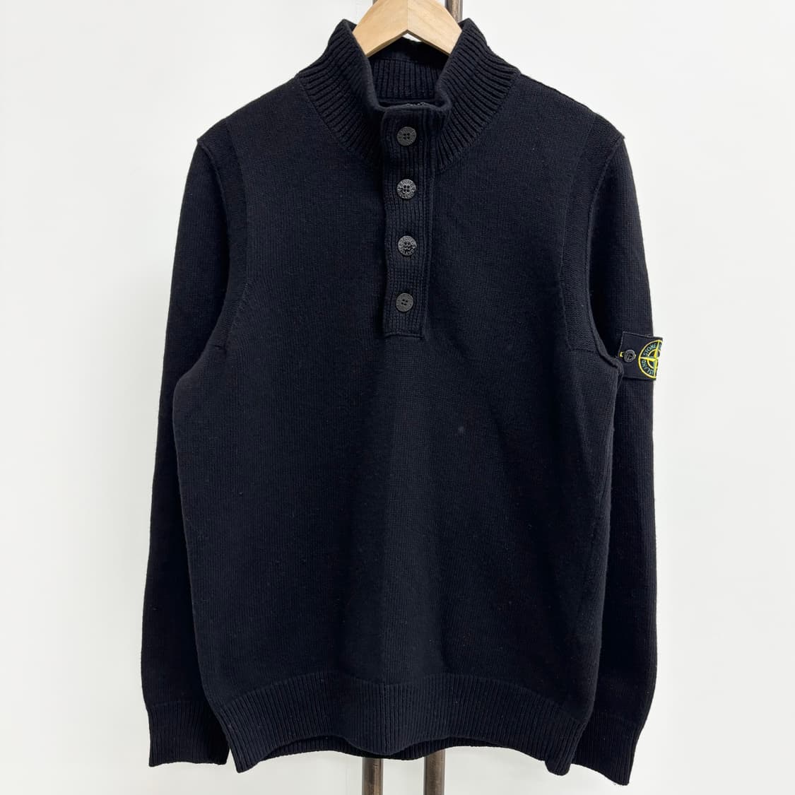 [L]스톤아일랜드 반집업 니트 상품이미지1