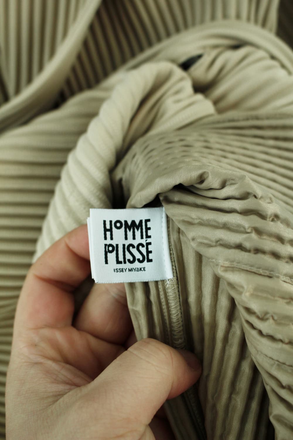 Homme Plisse Beige Coat 상품이미지9