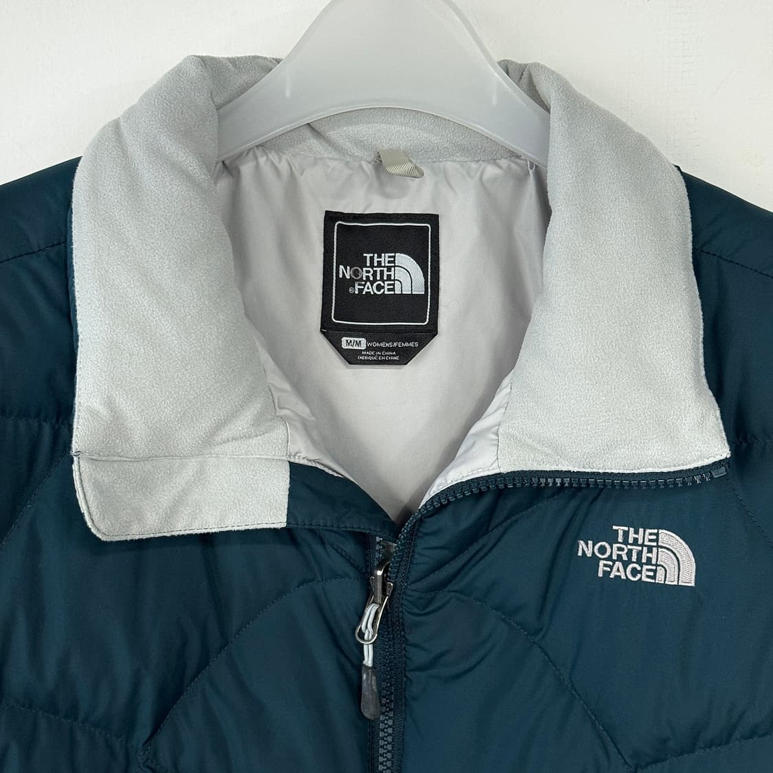 노스페이스 경량 다운 패딩 상품이미지2