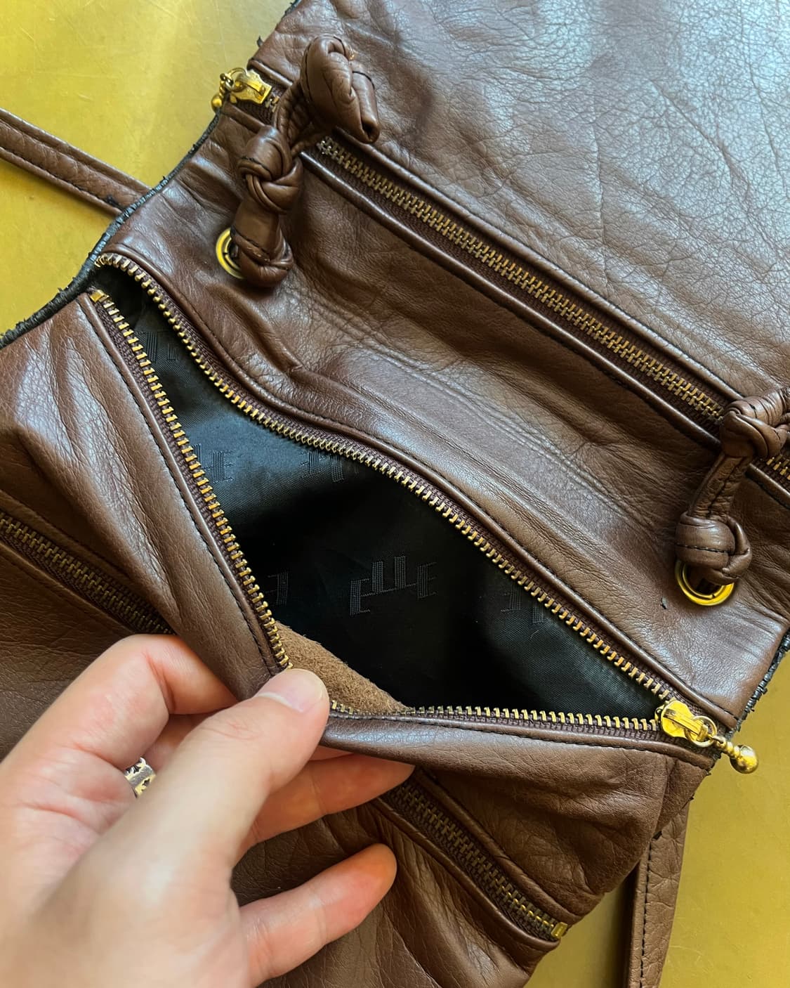 ELLE de ELLE Japan Leather Shoulder Bag 상품이미지9