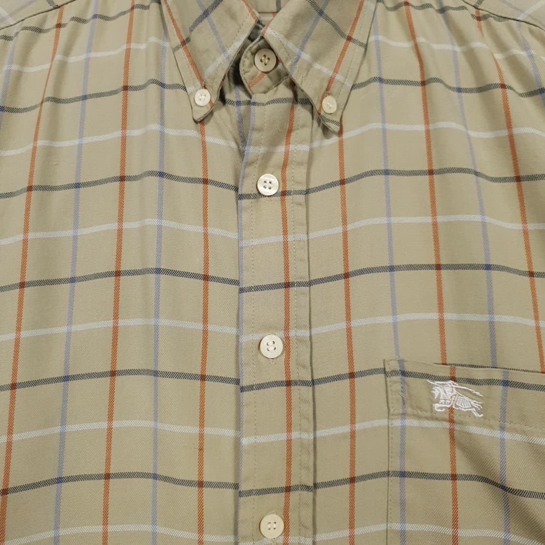 실측 L) 버버리 런던 크레스트 포켓 멀티컬러 버튼다운 노바체크 셔츠 상품이미지6