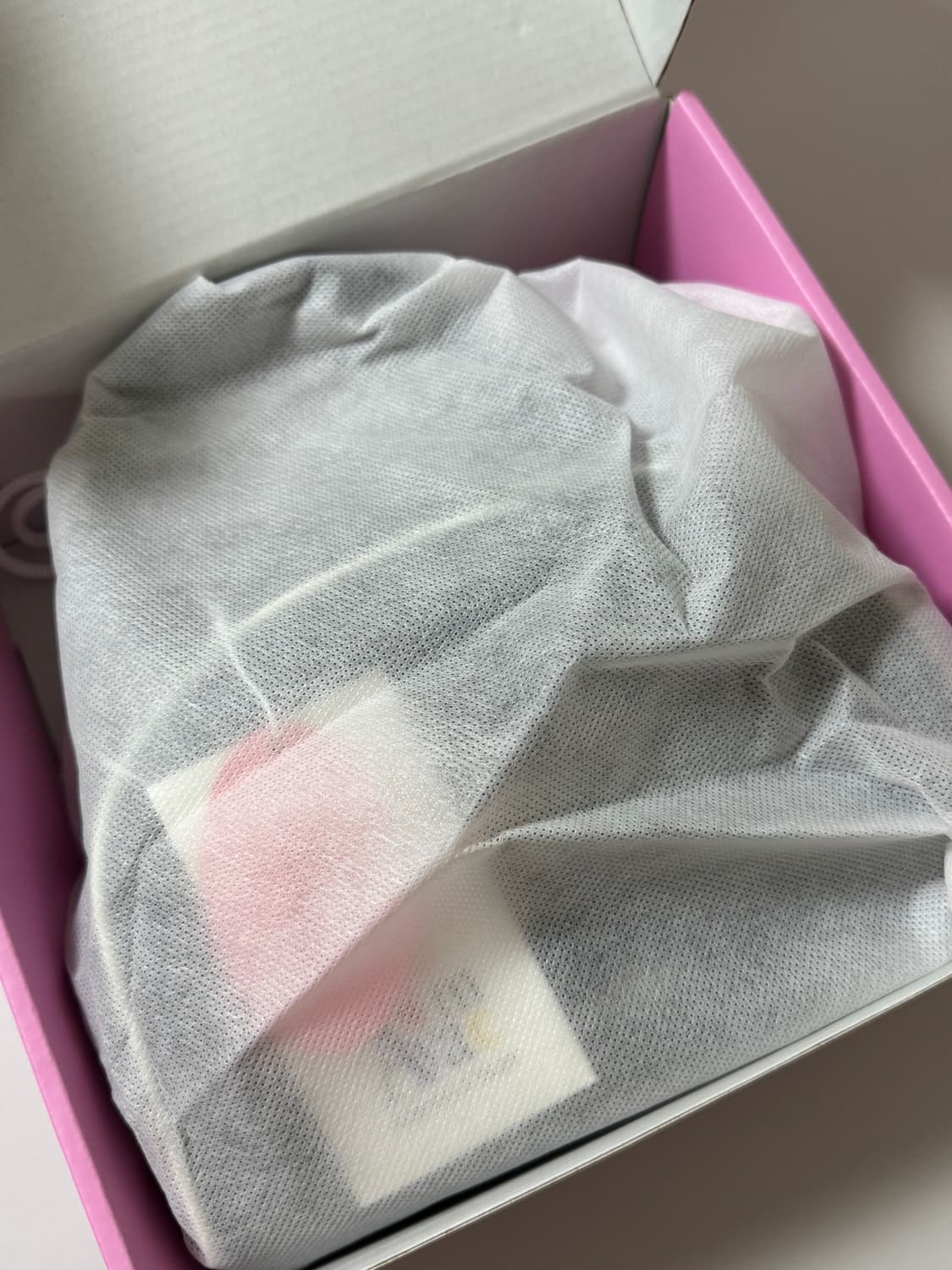 아밤홈 차정원 새틴 미니백 새상품 (124000원) 상품이미지8