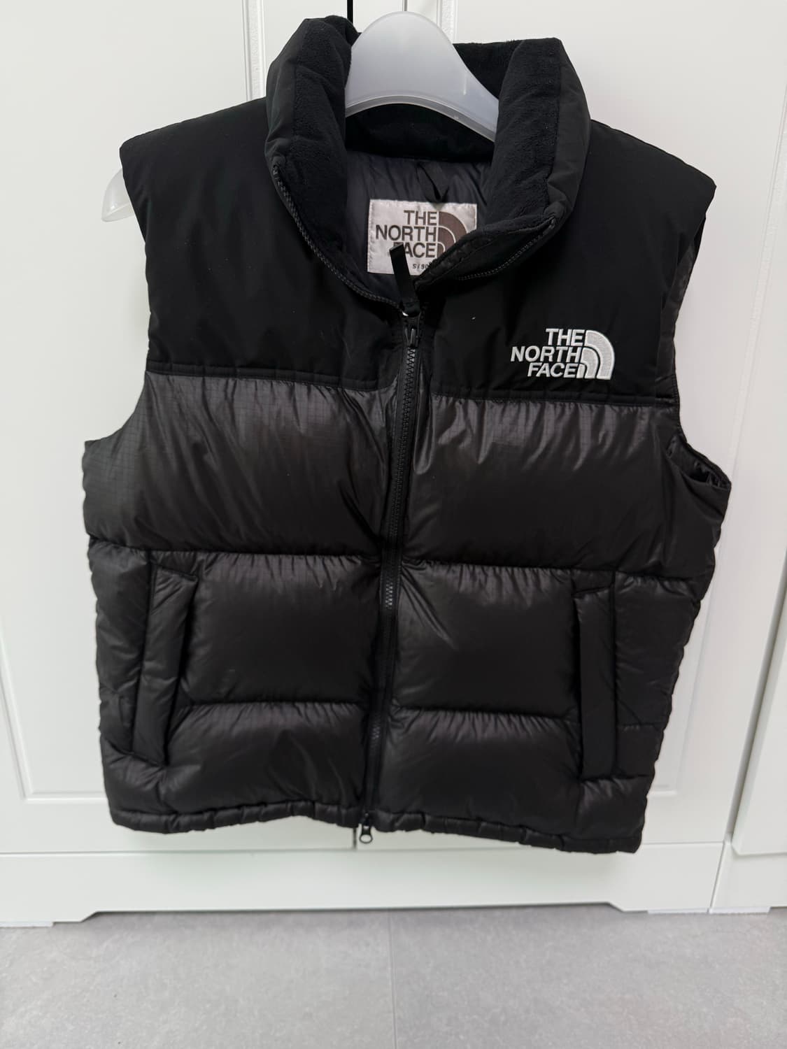 노스페이스 노벨티 눕시 다운 베스트 화이트라벨 상품이미지2