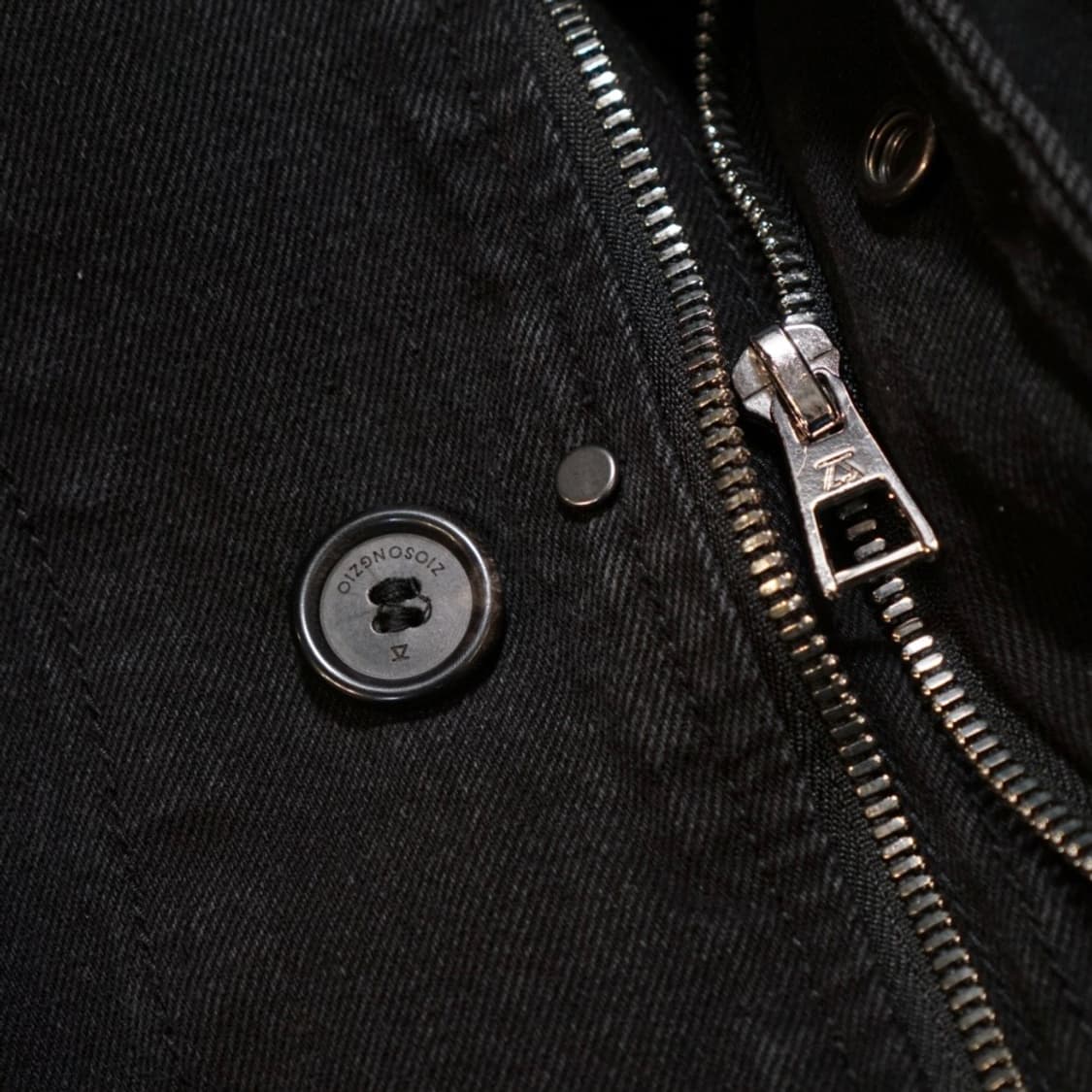 송지오 옴므 레더 디테쳐블 데님 코트 상품이미지8