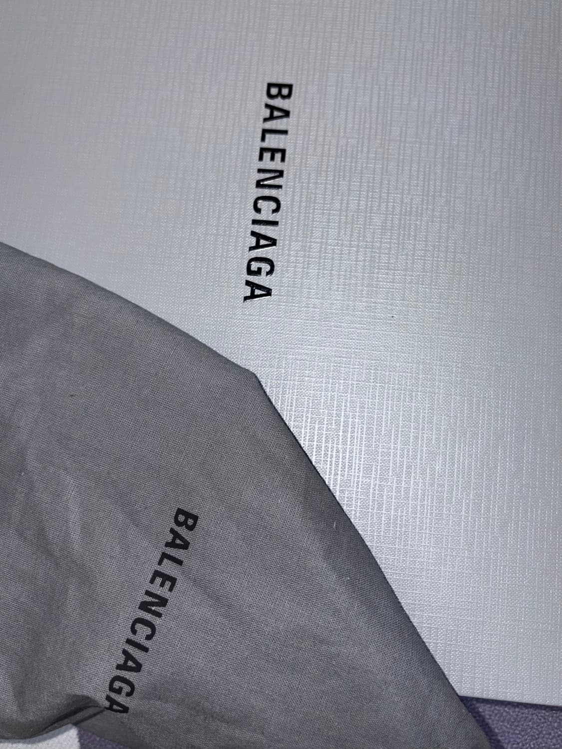 발렌시아가 실버 르카골 체인백 S 상품이미지4