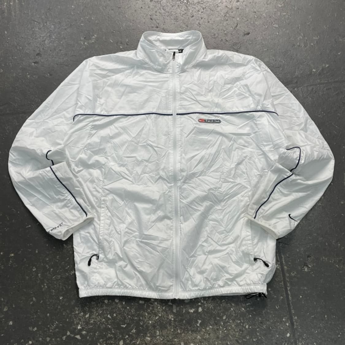 100 나이키 스톰핏 트랙클럽 러닝 바람막이  상품이미지1