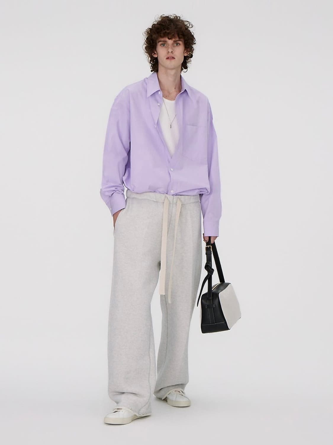 새제품) 렉토 오버핏 rc 로고 코튼 셔츠 라벤더 S 방탄 진 착용 상품이미지2