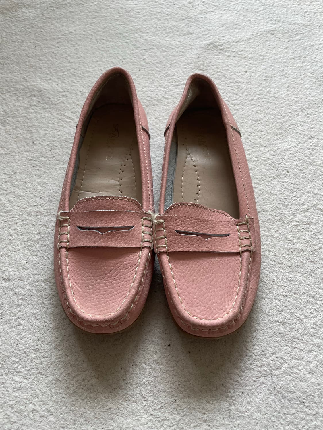 소프트 레더 핑크 로퍼 상품이미지1