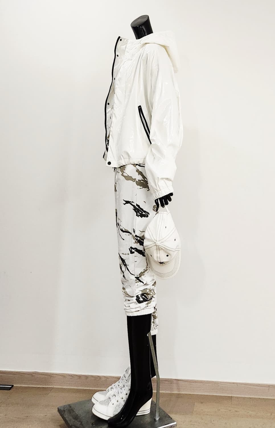 글로시 바람막이 점퍼  상품이미지6