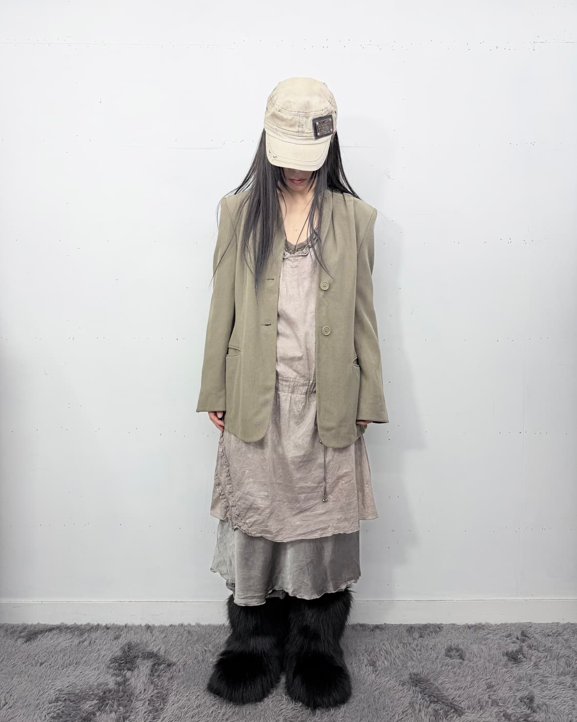 00s) Asymmetric Layered Contrast Dress 상품이미지1