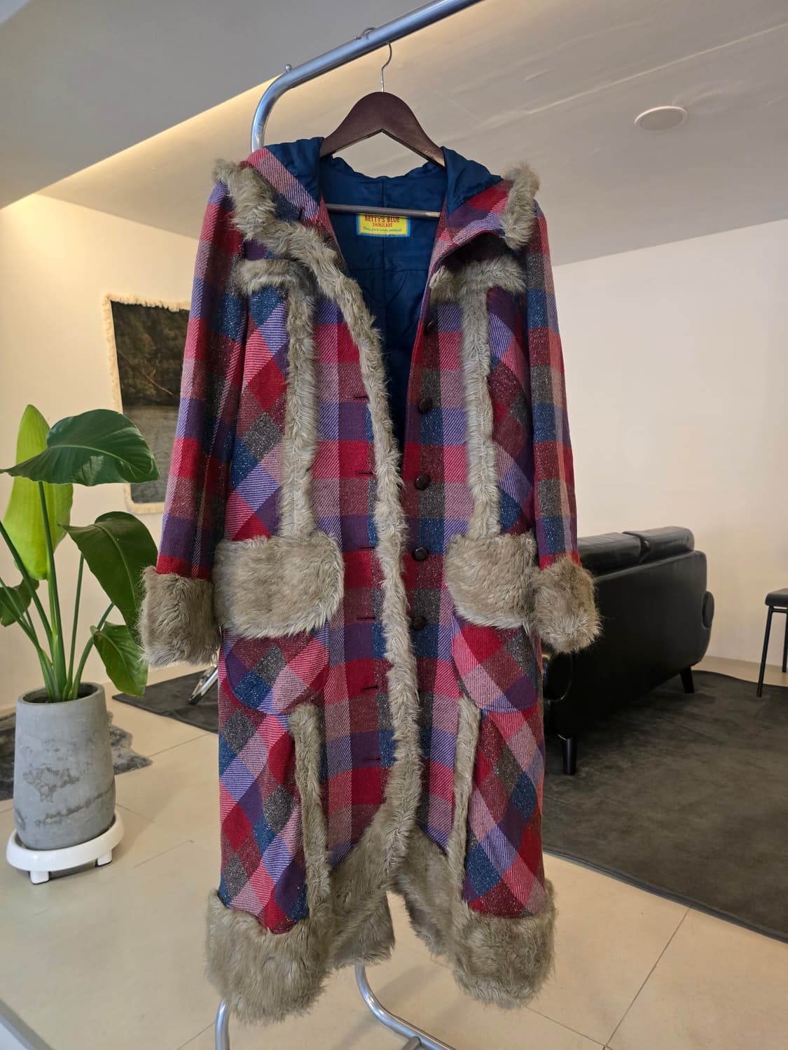 BETtY'S  BLUE  퍼 트리밍코트 상품이미지5