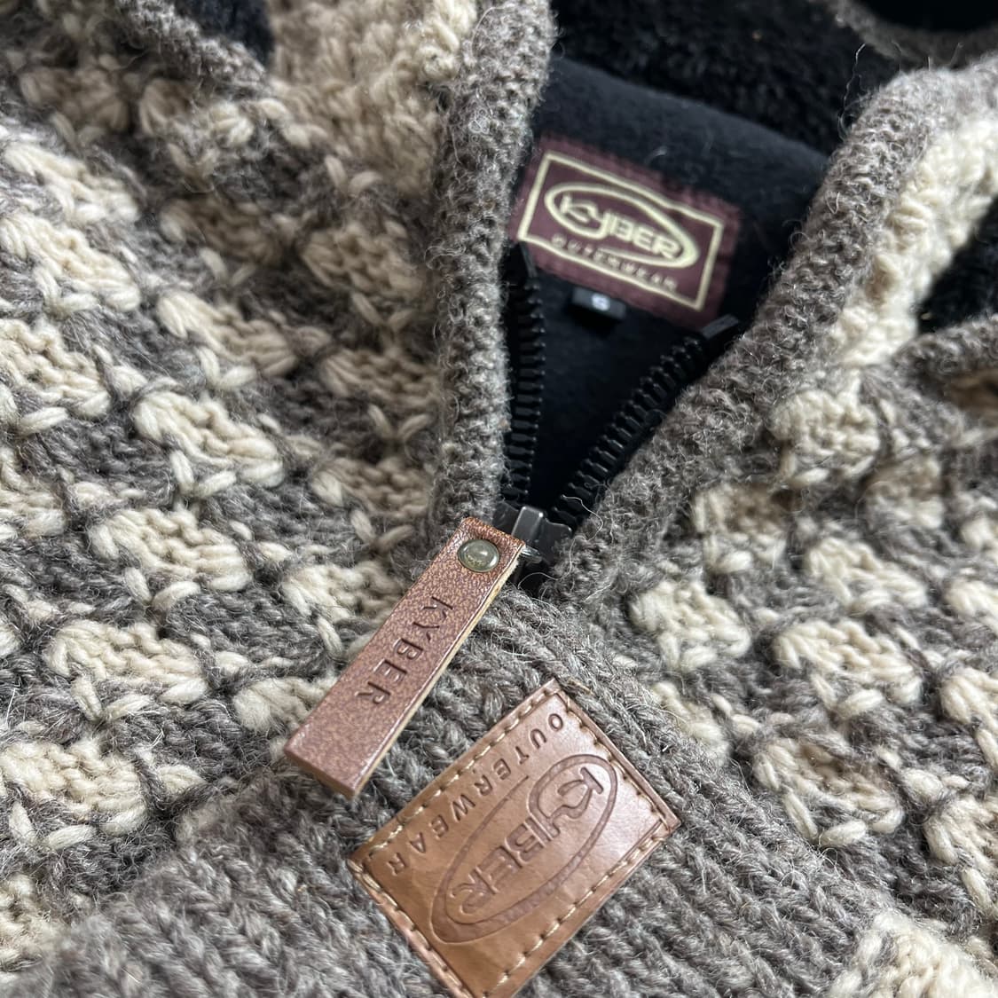 Kyber Nepal 케이버 울 니트 후드 집업(s) 상품이미지2