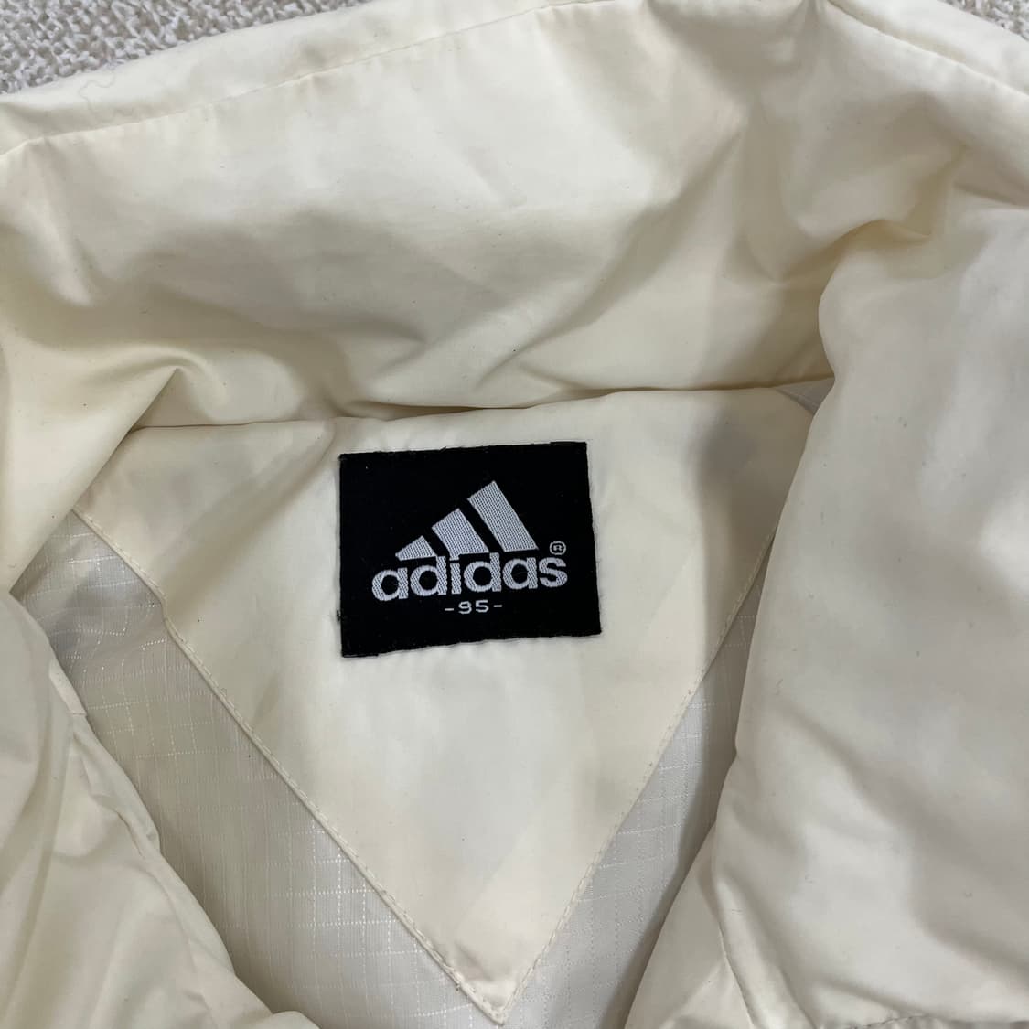 [95] 아디다스 올드스쿨 덕다운 배색 패딩 자켓 0107M1 상품이미지2
