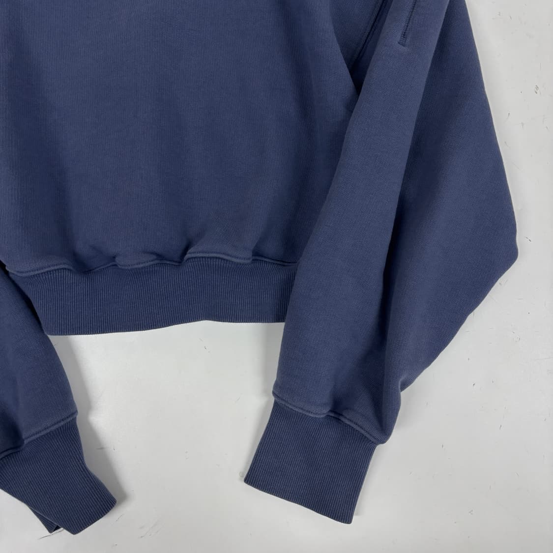 렉토 크롭 맨투맨 상품이미지5