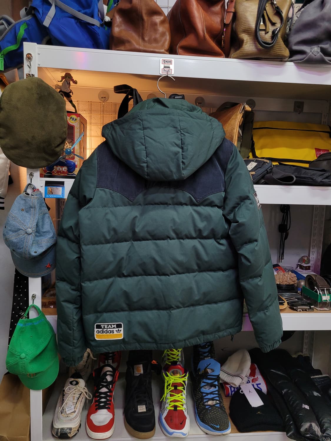 Adidas Badge Down JK 아디다스 다운 자켓 패딩 오리털 상품이미지2