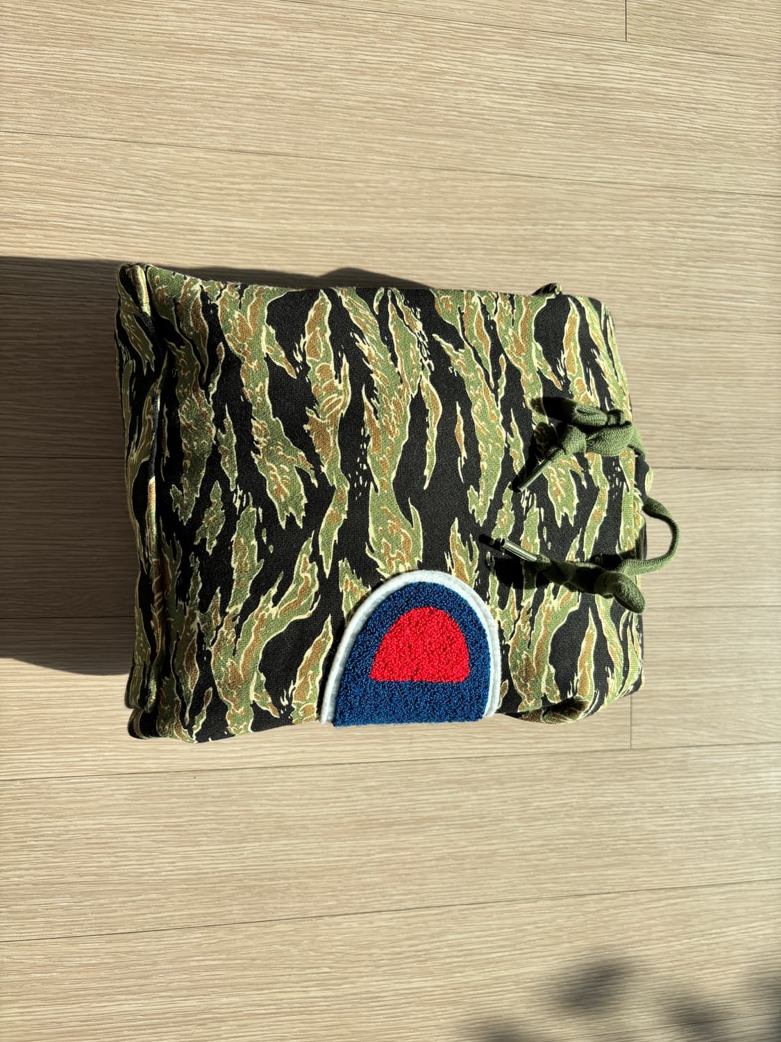 챔피온 타이거 카모 기모 후드티 S 상품이미지6