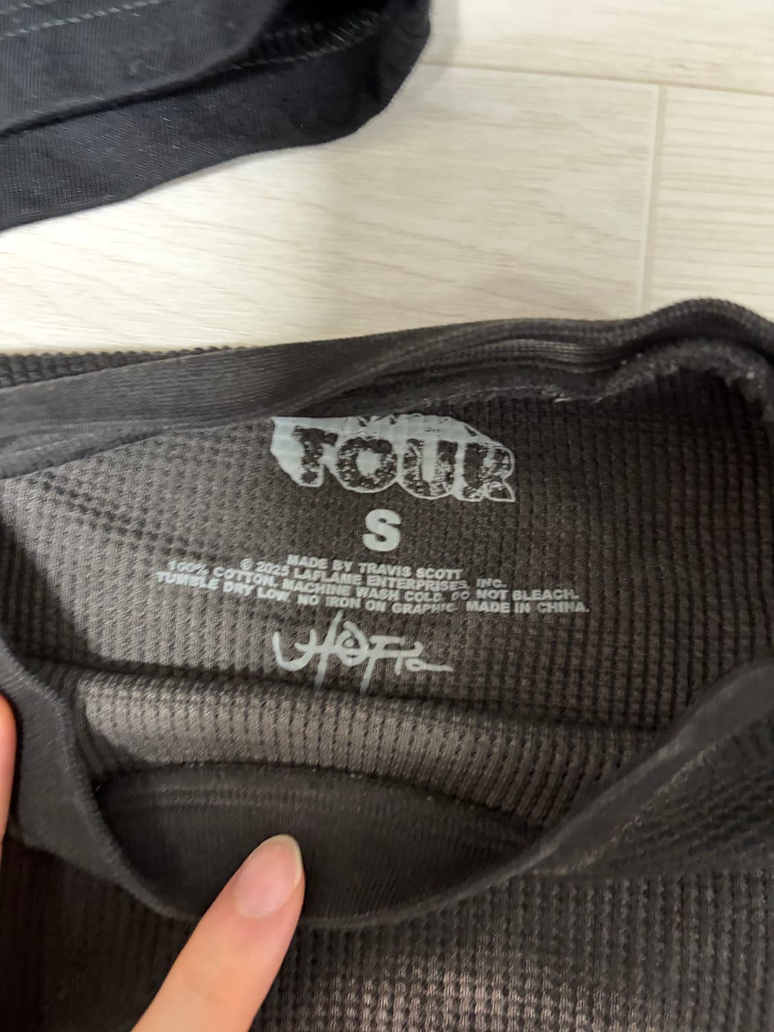 트래비스 스캇 내한 머천 롱슬리브 S 상품이미지2