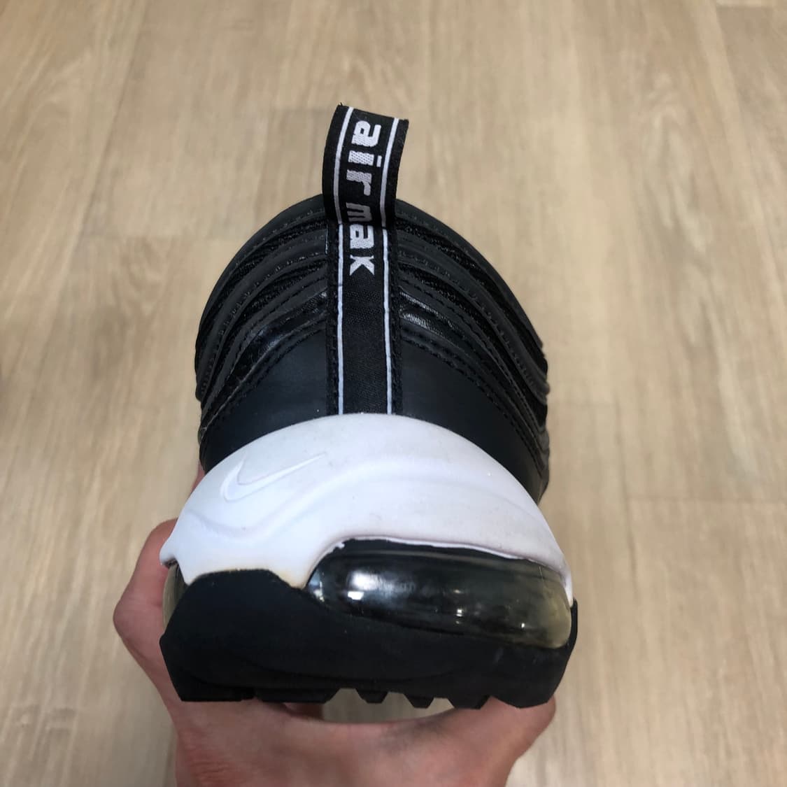(290) 나이키 NIKE 에어맥스 97 골프 블랙 스니커즈 상품이미지3