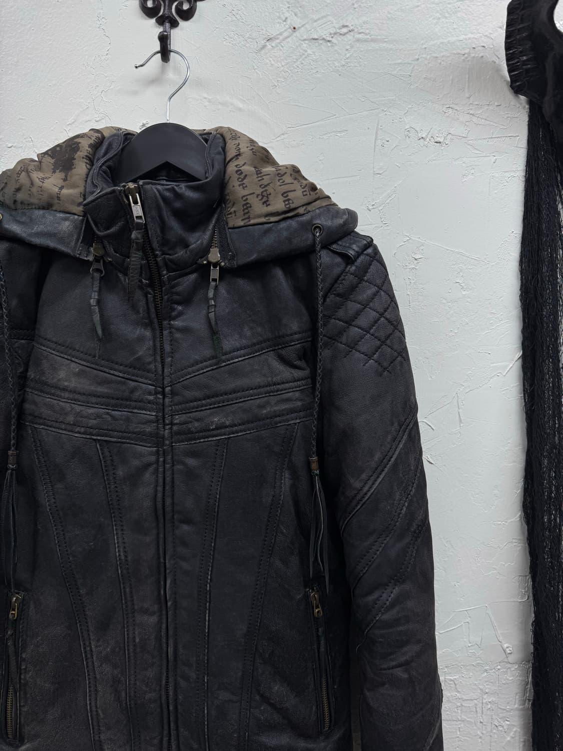 14th adiiction old effect hood leather j 상품이미지4