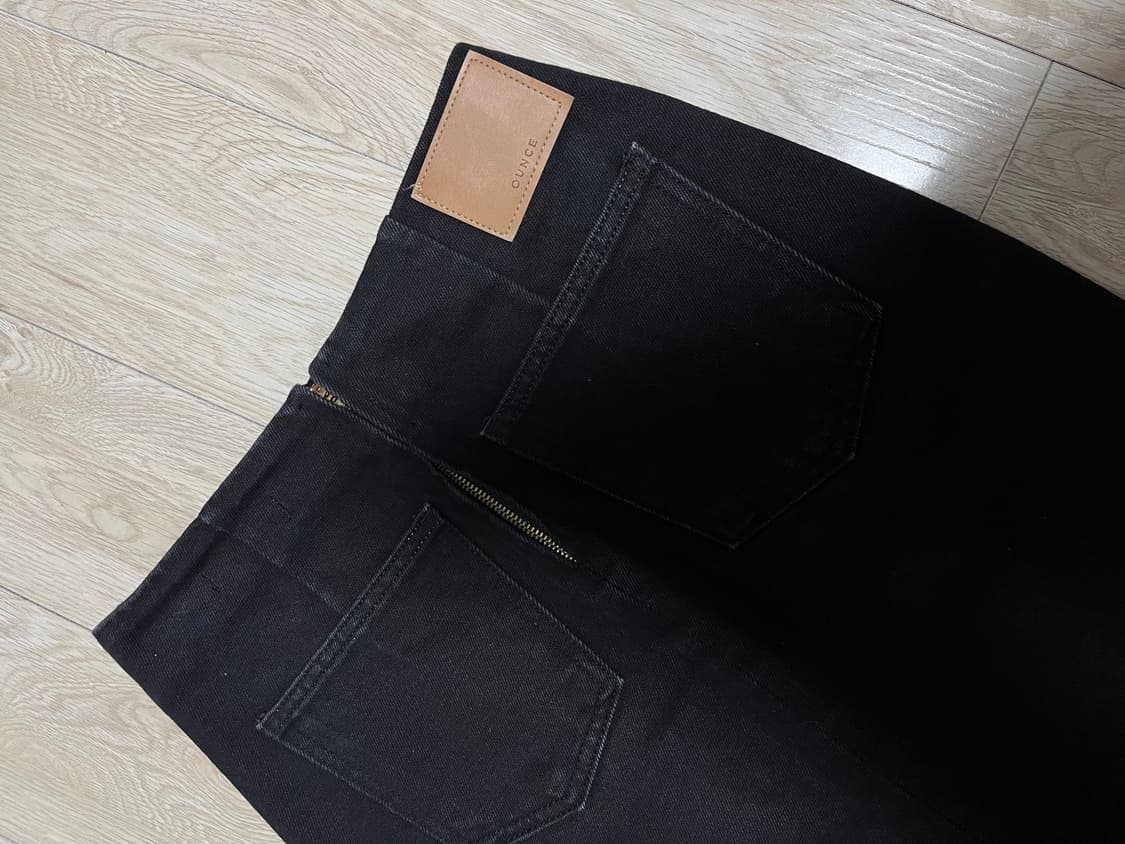 OUNCE 블랙 데님 롱스커트  상품이미지1