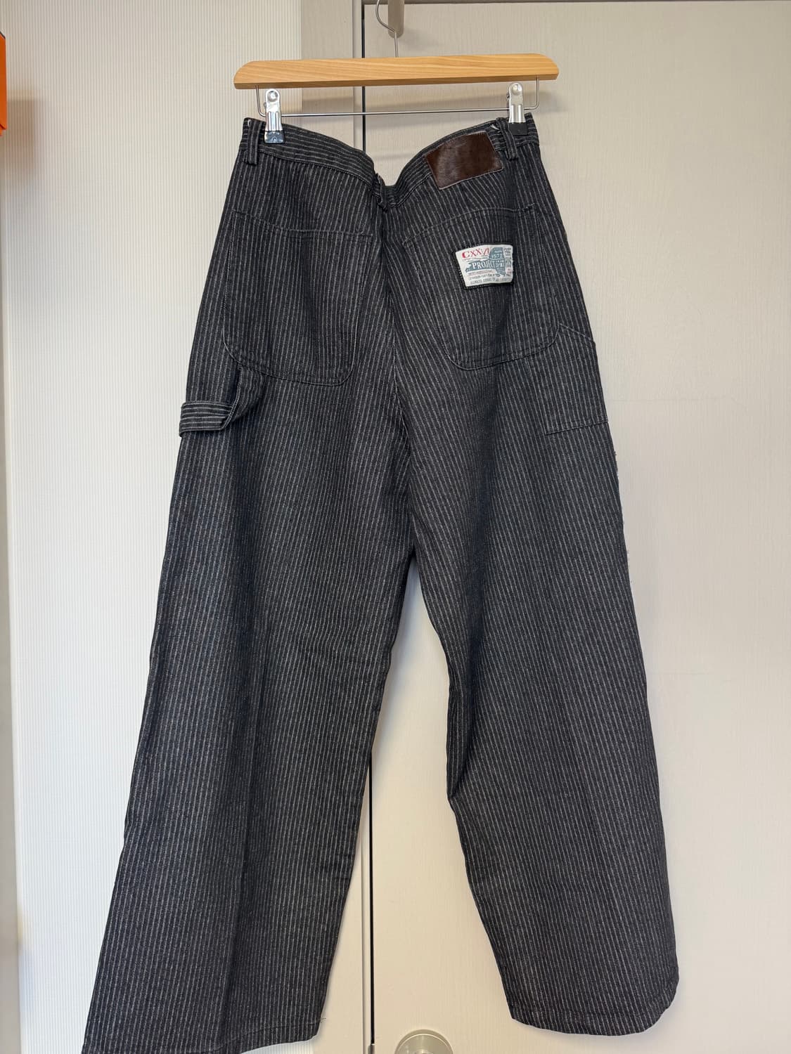 리키 스트라이프 데님 팬츠 P.C Striped Denim Pants 상품이미지3