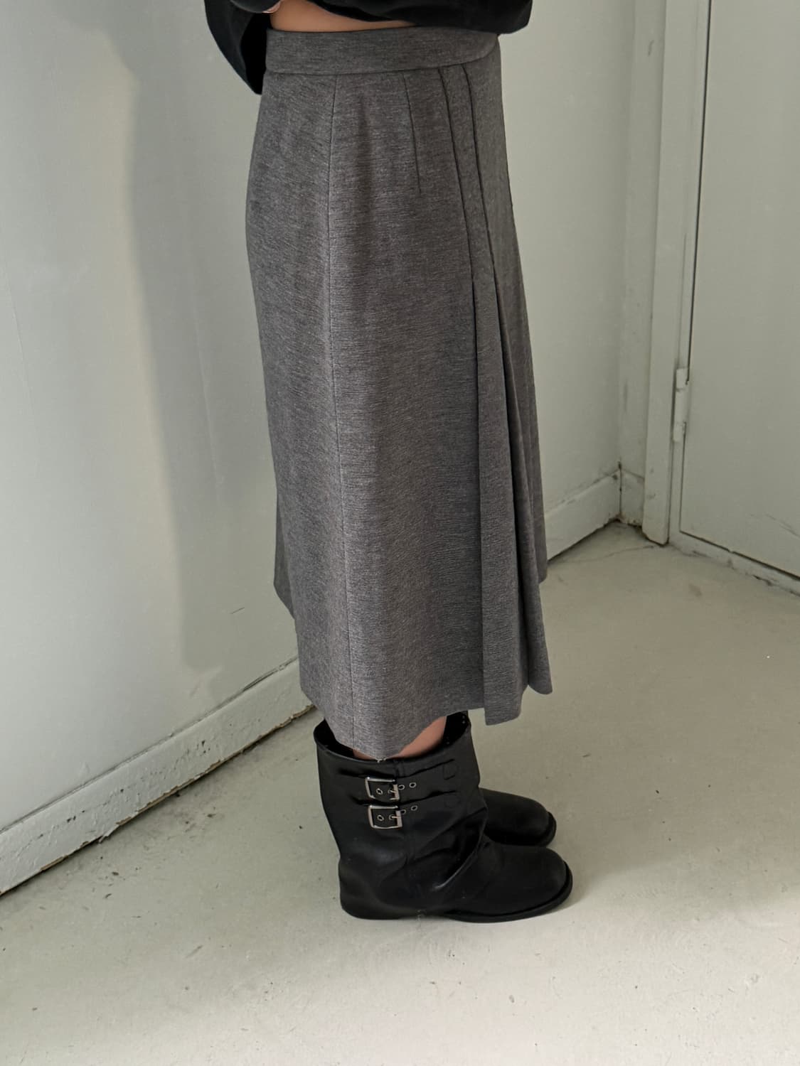 일본빈티지 그레이 핀턱 플리츠 미디스커트 상품이미지2