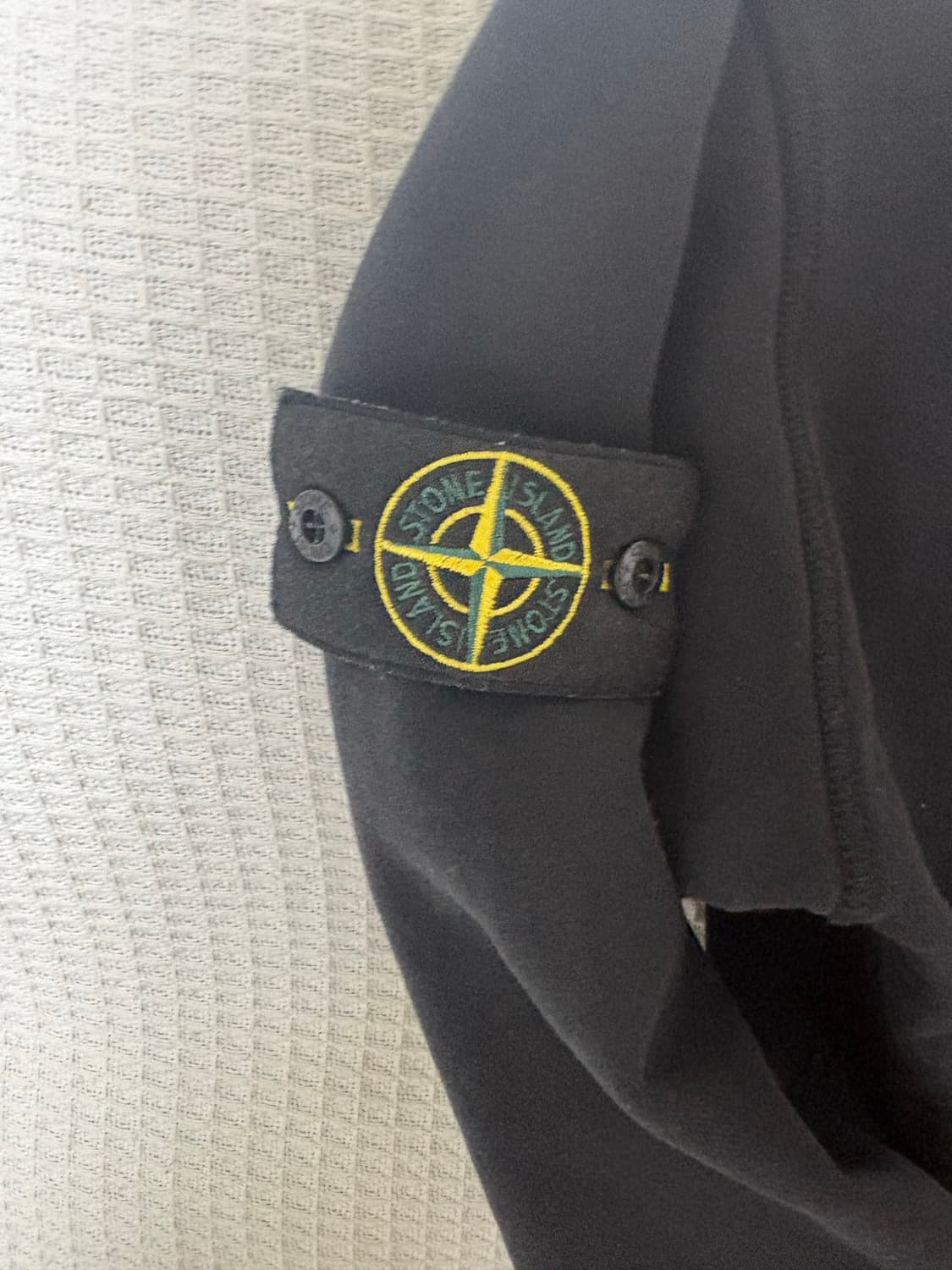 스톤아일랜드 블랙 맨투맨 상품이미지3