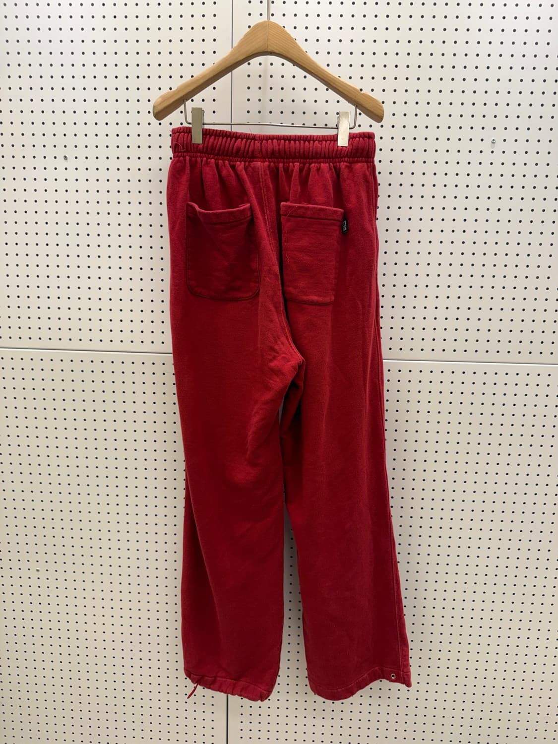 낫포너드 브러쉬 NFND 로고 레드 스웻팬츠 U1592 상품이미지4